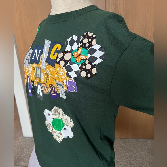 Long Sleeve Tee - Panic in Polkadots - Picture 4 of 13